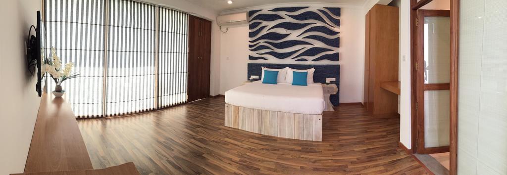 Binnacle Negombo Rum bild